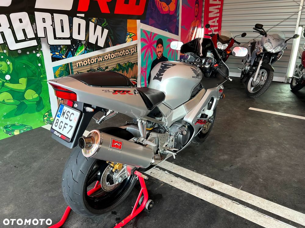 Honda CBR - 6