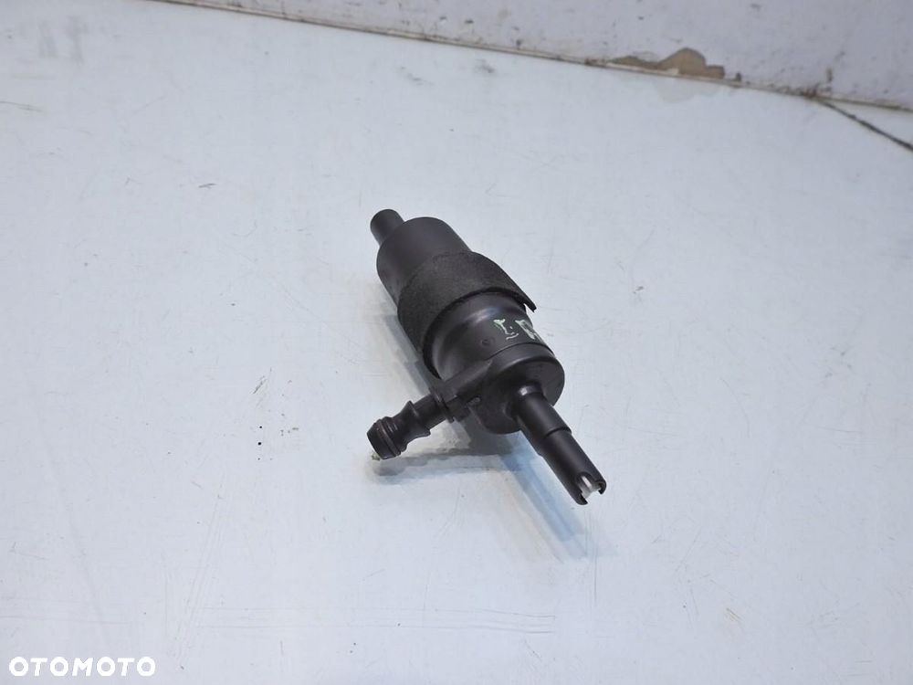 POMPKA SPRYSKIWACZA LAMPY PRZÓD AUDI A6 C6 3B7955681 - 7