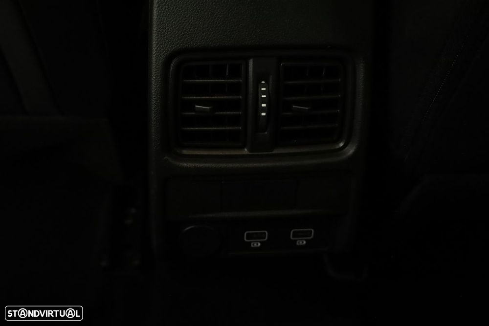 Renault Arkana 1.3 TCe Techno EDC - 24