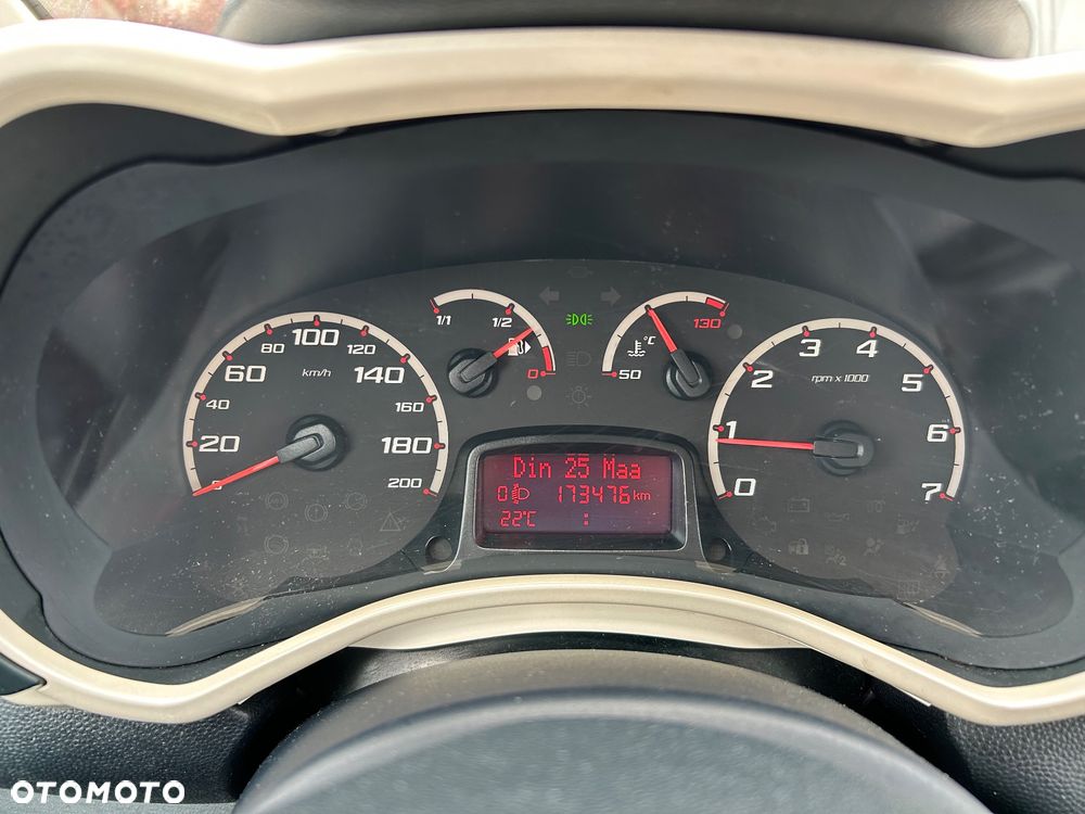 Ford KA 1.3 Collection X - 10