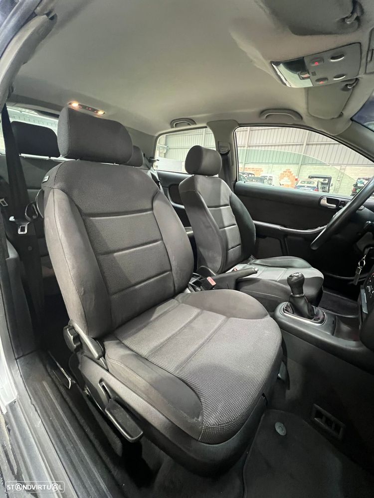 Audi A3 1.6 Ambiente - 9