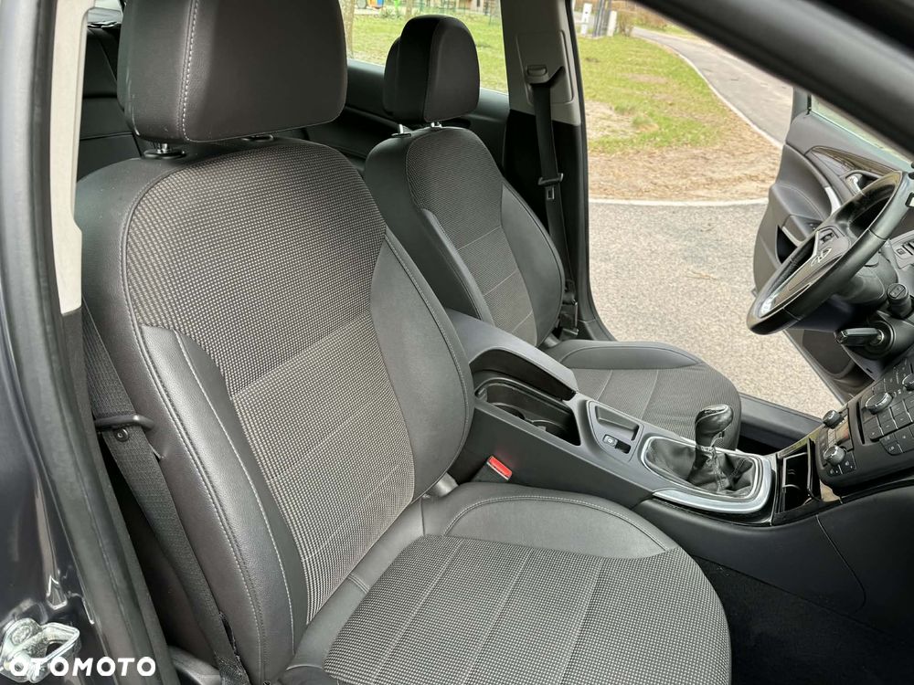 Opel Insignia 2.0 CDTI Cosmo - 10