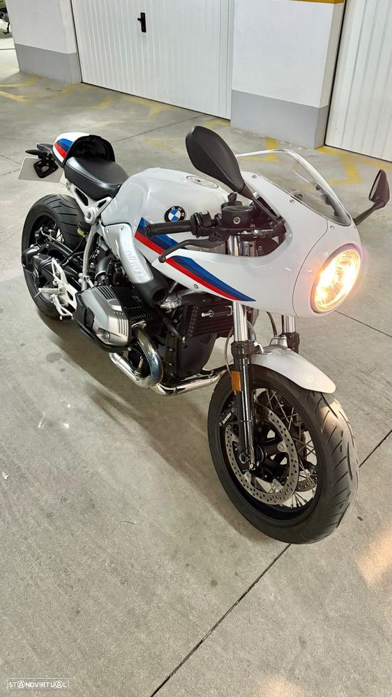 BMW R nineT Cafe Racer - 2