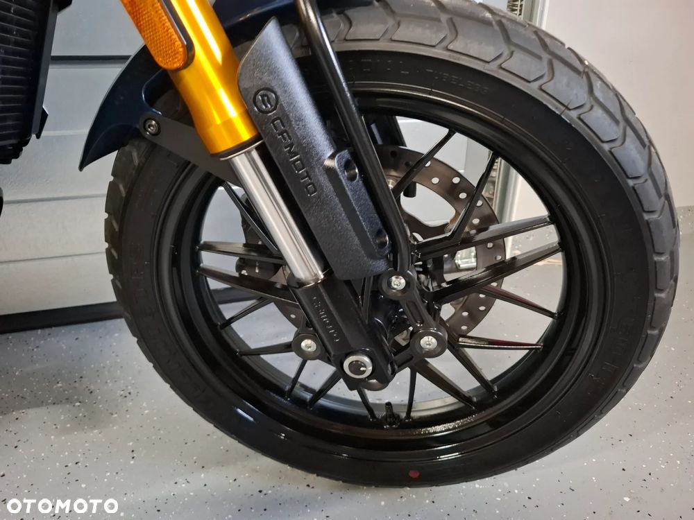 CFMoto 700CL-X Heritage - 17