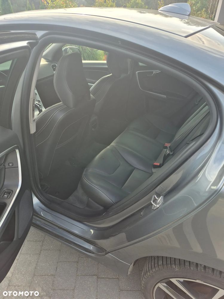 Volvo S60 - 7