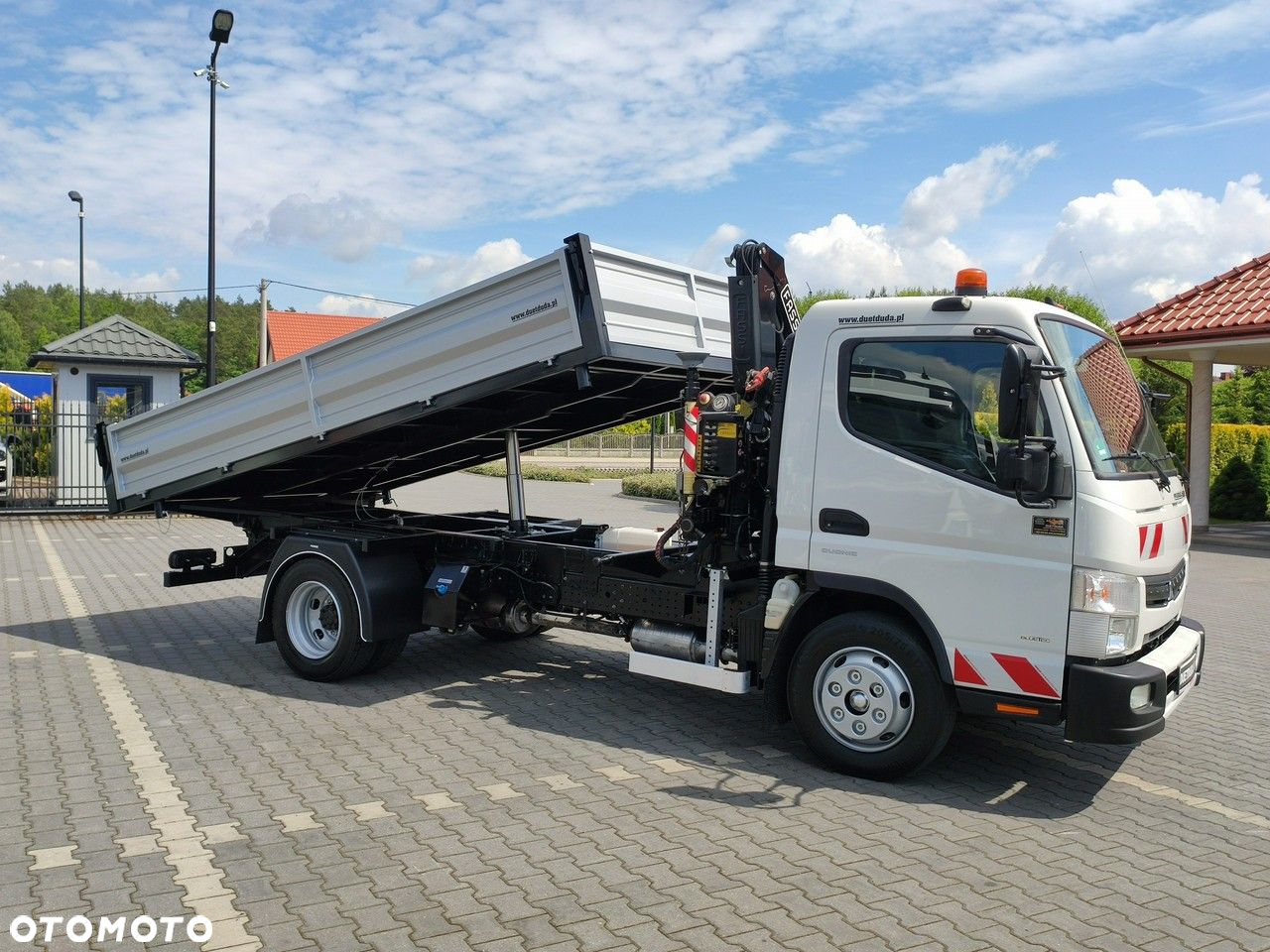 Mitsubishi Canter Fuso 9C18 3.0/180KM Automat, HDS FASSI F30 Wywrotka 3-str - 17
