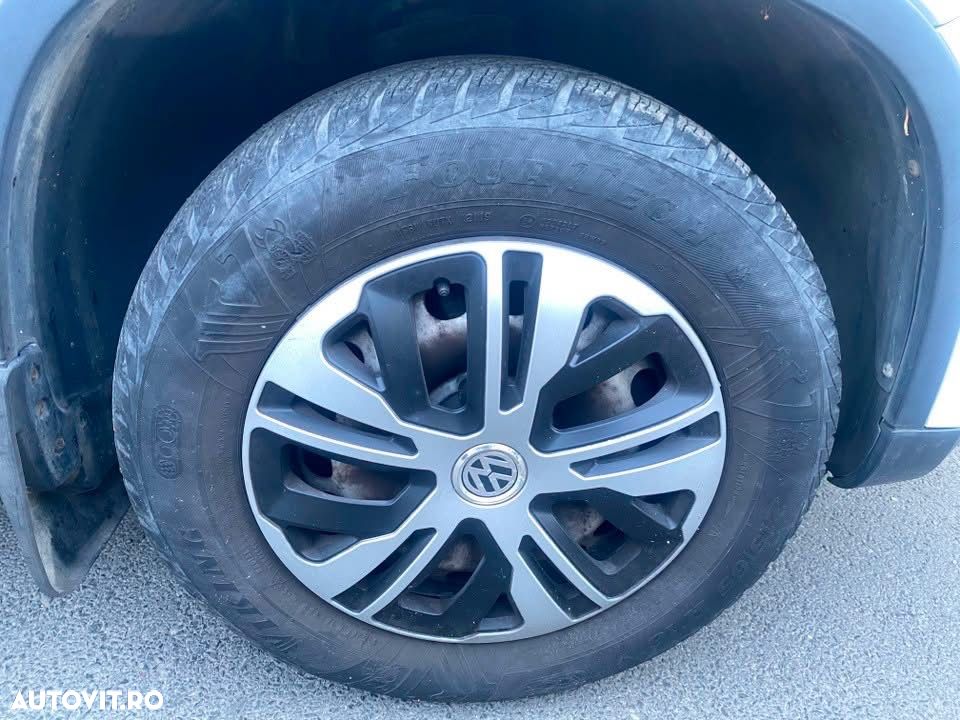Volkswagen Tiguan - 25