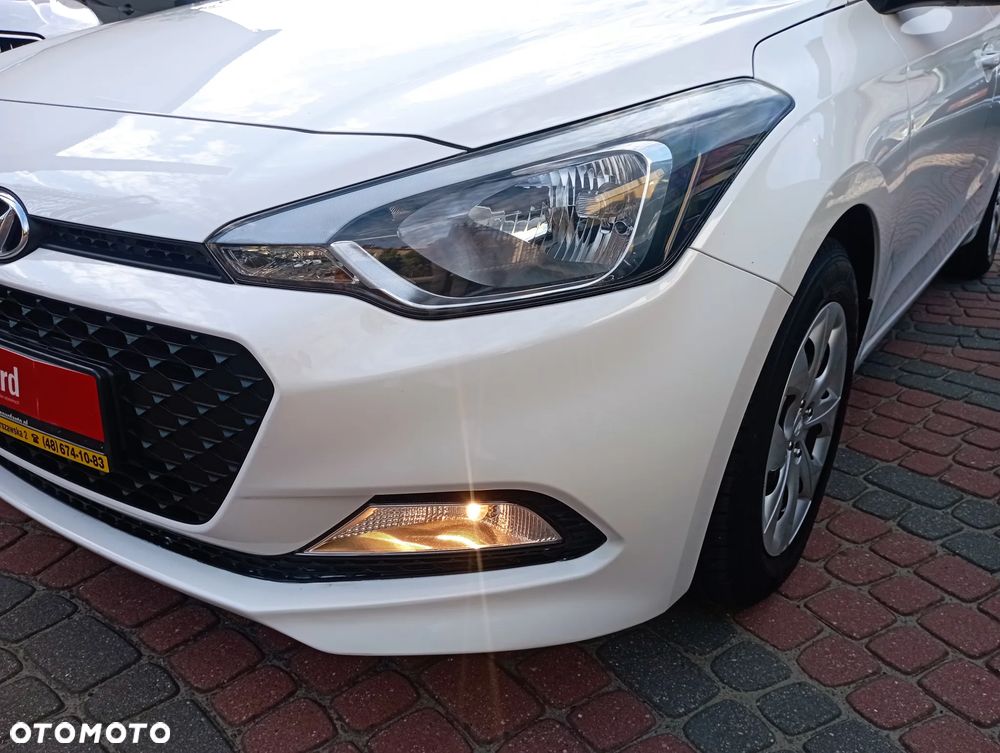 Hyundai i20 1.2 Classic Plus - 22