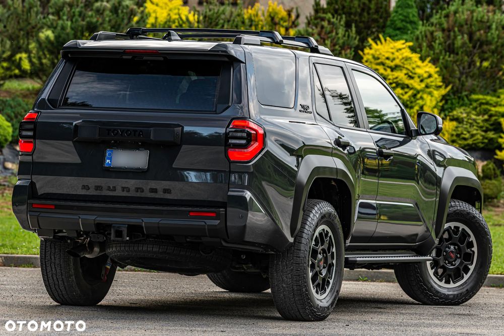 Toyota 4-Runner - 8