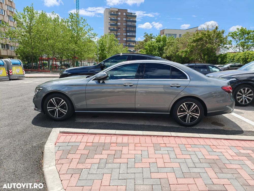 Mercedes-Benz E 220 d Aut. - 2