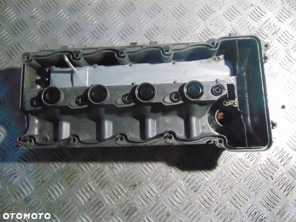 Pokrywa zaworów Kia venga 1,4 CRDI - 3