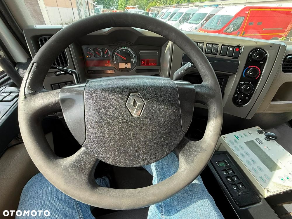 Renault Premium - 10