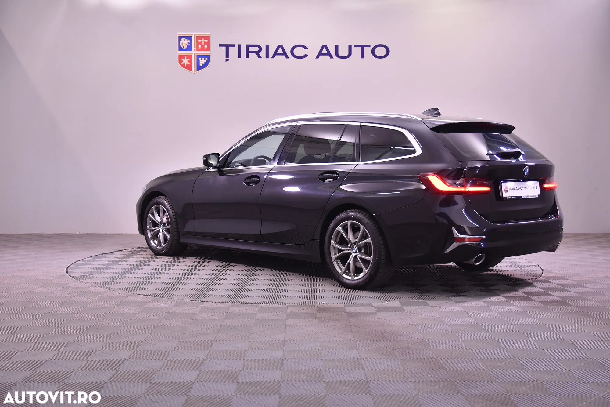 BMW Seria 3 320d xDrive AT - 3