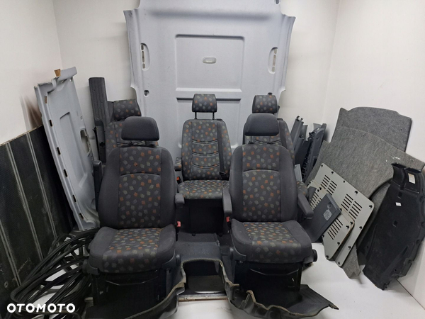 MERCEDES VITO 639 FOTELE WNĘTRZE 5 OSOBOWE KOMPLETNE