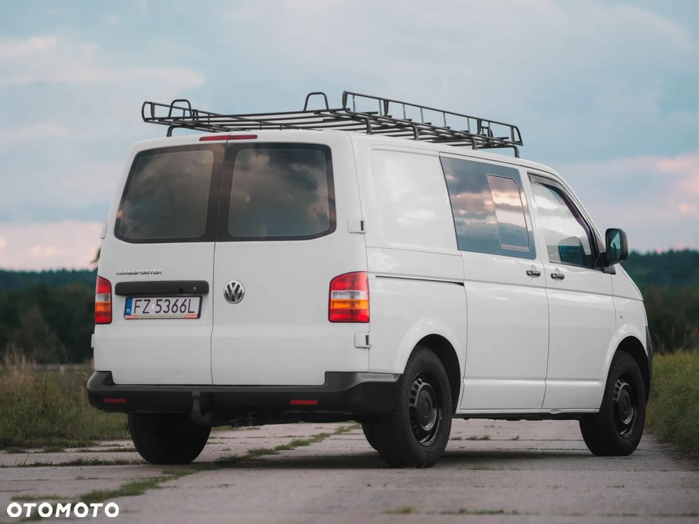 Volkswagen Transporter T5 - 2