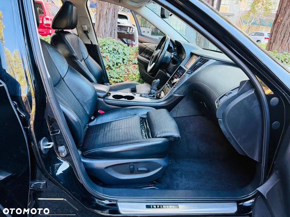 Infiniti Q50 Q50S 3.0t Sport Tech - 22