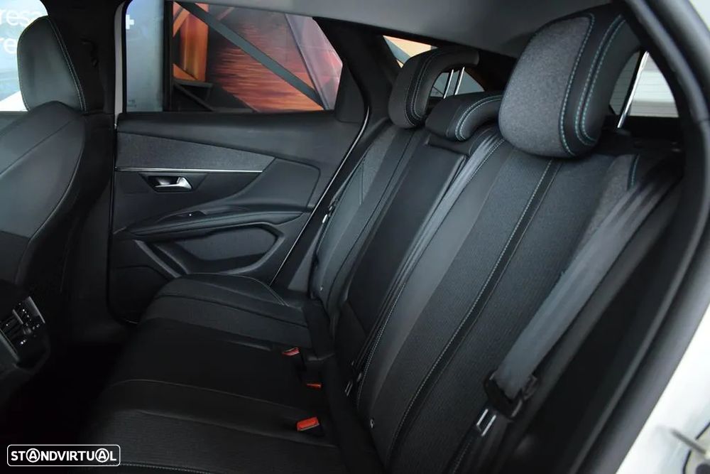 Peugeot 3008 1.5 BlueHDi Allure - 36