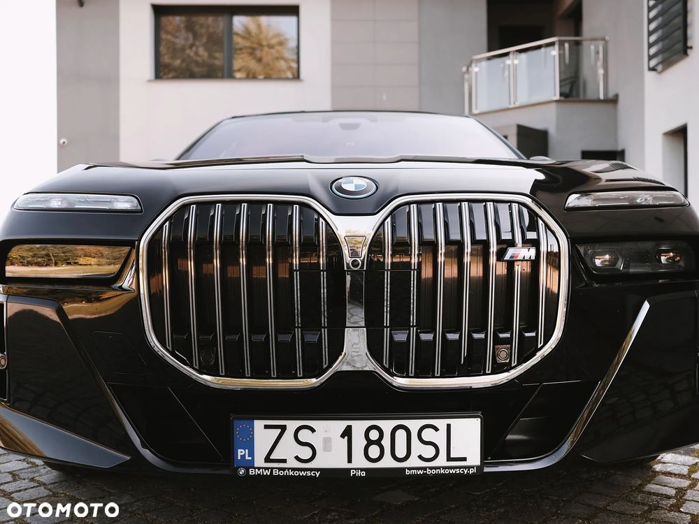 BMW Seria 7 - 5