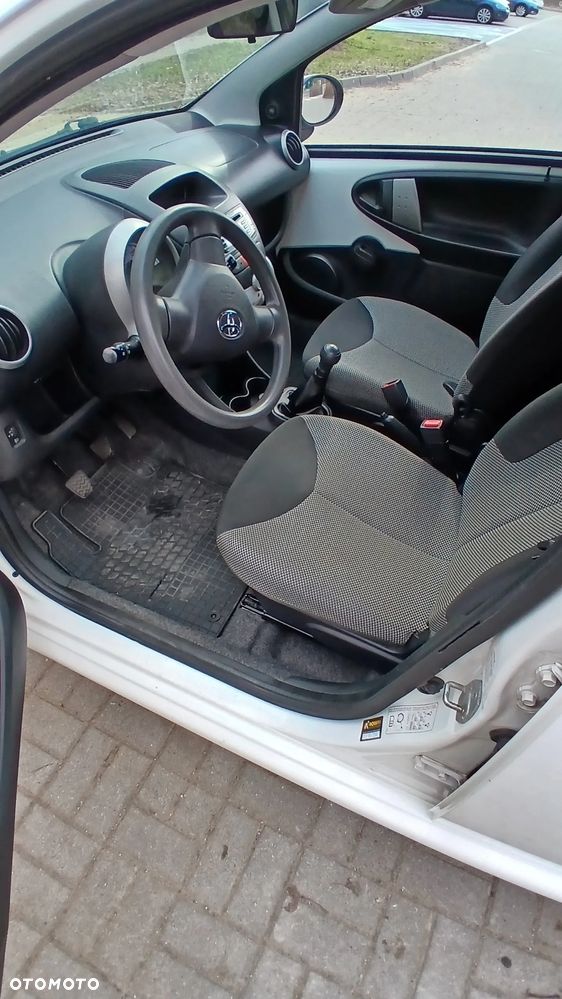 Toyota Aygo 1.0 VVT-i Active - 10