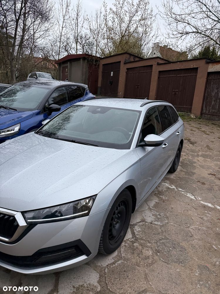 Skoda Octavia 2.0 TDI SCR Ambition DSG - 25