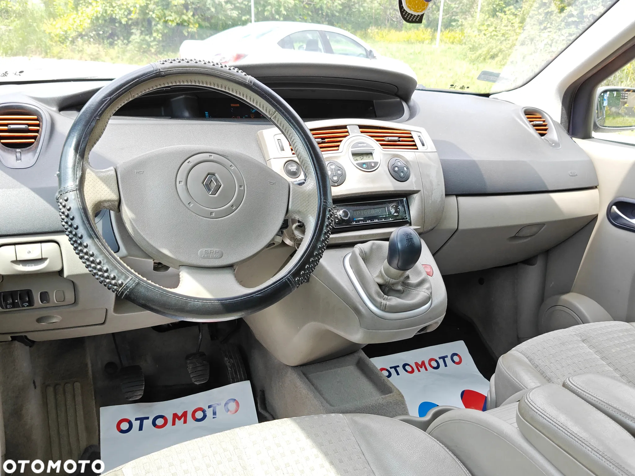 Renault Scenic 1.6 16V Authentique - 6