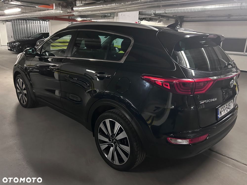 Kia Sportage 2,0 CRDI AWD Spirit - 9