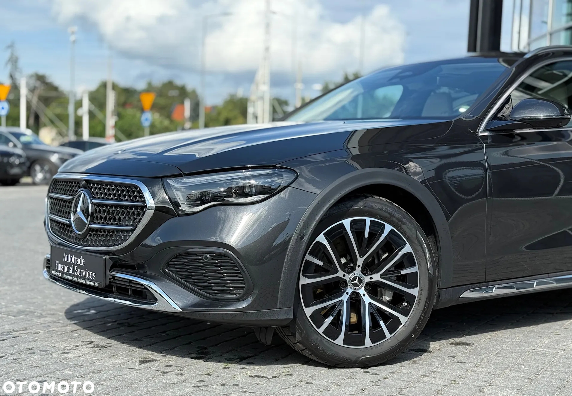 Mercedes-Benz Klasa E 300 de PHEV 4-Matic All-Terrain Avantgarde 9G-Tronic - 3