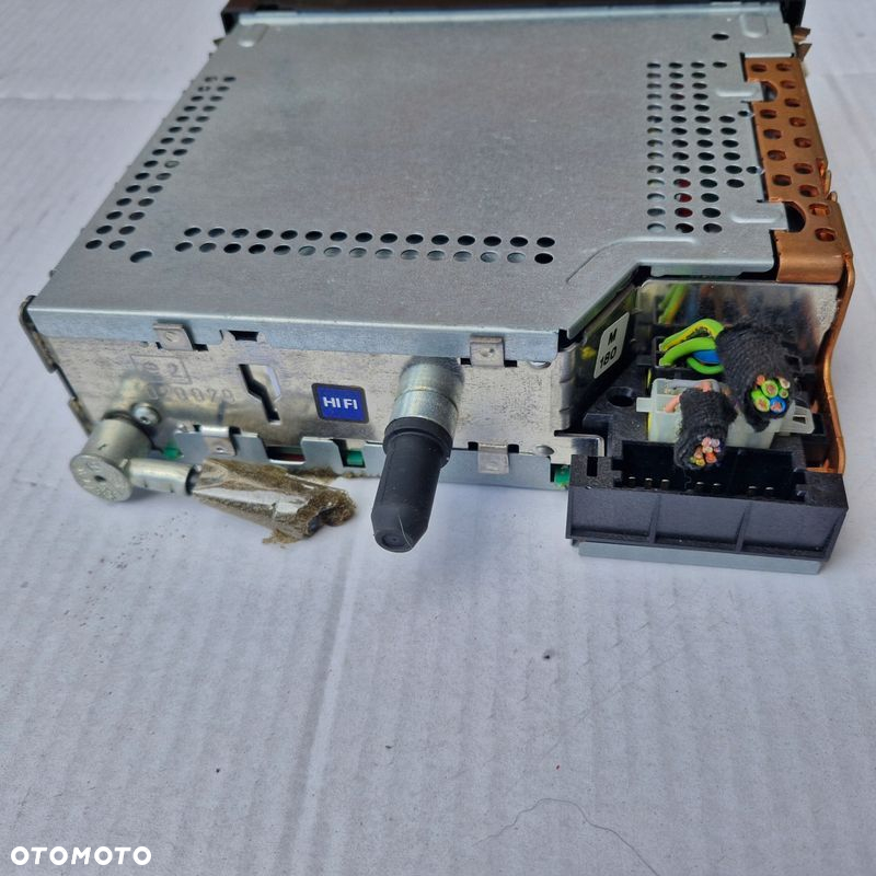 PEUGEOT 1007 RADIO 96584367XT RCD102-06 - 4