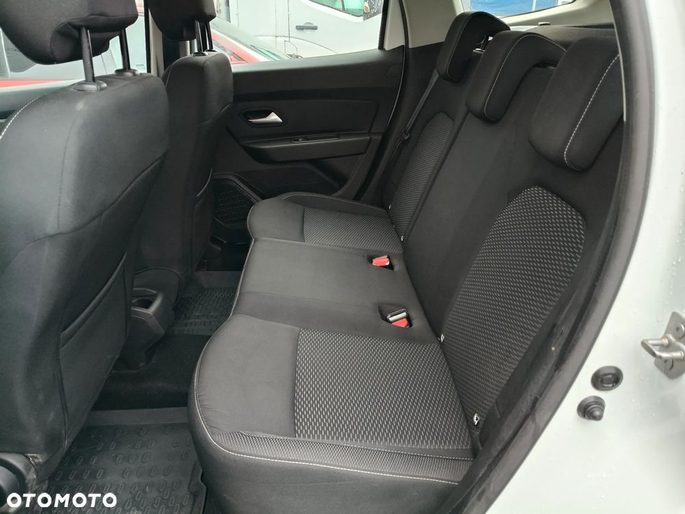 Dacia Duster 1.0 TCe Comfort - 10