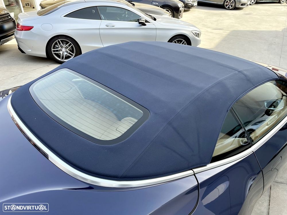 Aston Martin DB11 Coupé V8 Auto - 11