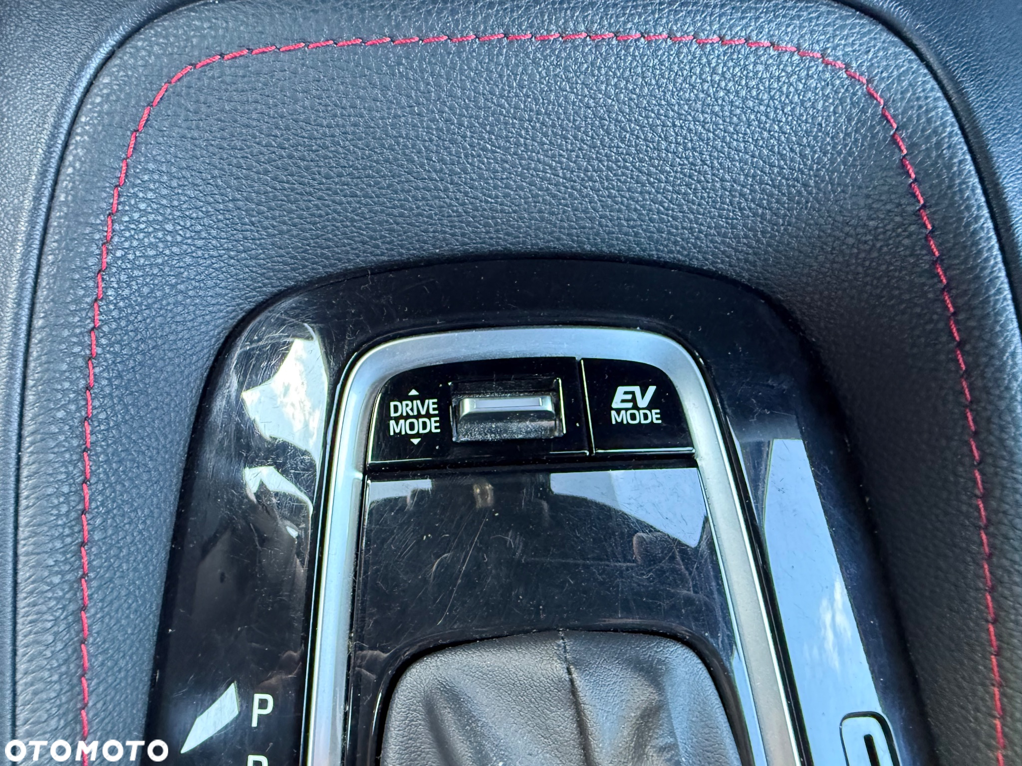 Toyota Corolla 2.0 Hybrid Touring Sports GR Sport - 25