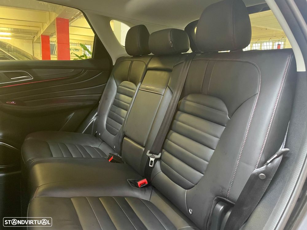 MG EHS 1.5 T-GDI Plug-in Hybrid Luxury - 28