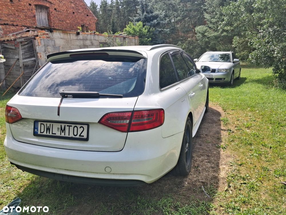 Audi A4 Avant 2.0 TDI DPF quattro S tronic S line Sportpaket - 2