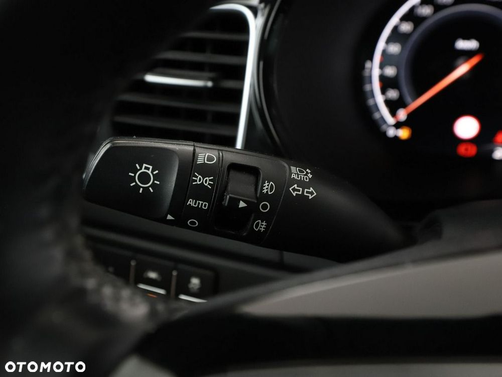 Kia XCeed 1.4 T-GDI M DCT - 37