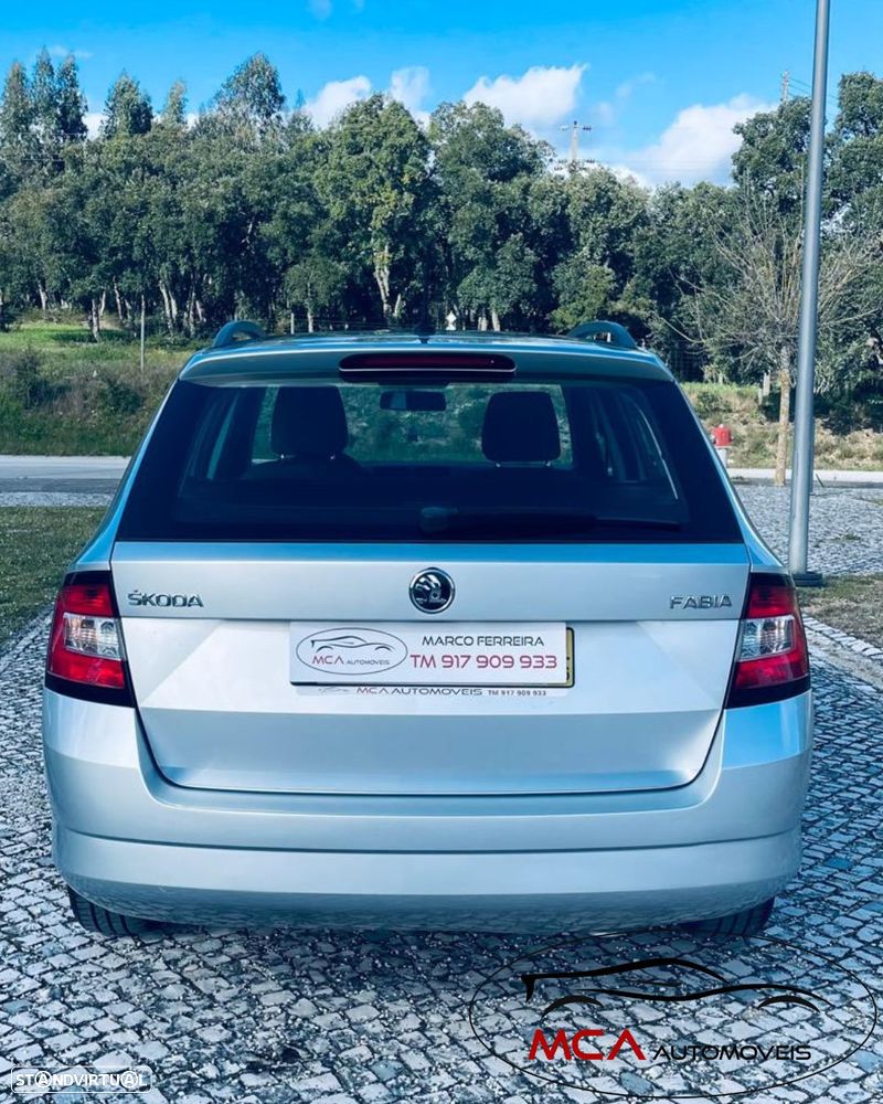 Skoda Fabia Break 1.0 Style - 11