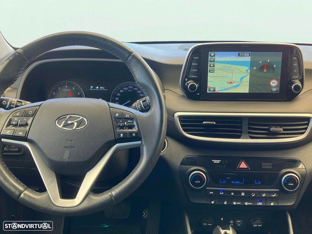 Hyundai Tucson - 11