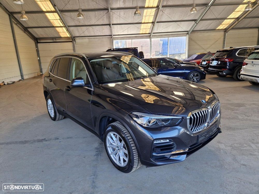 BMW X5 xDrive45e - 2