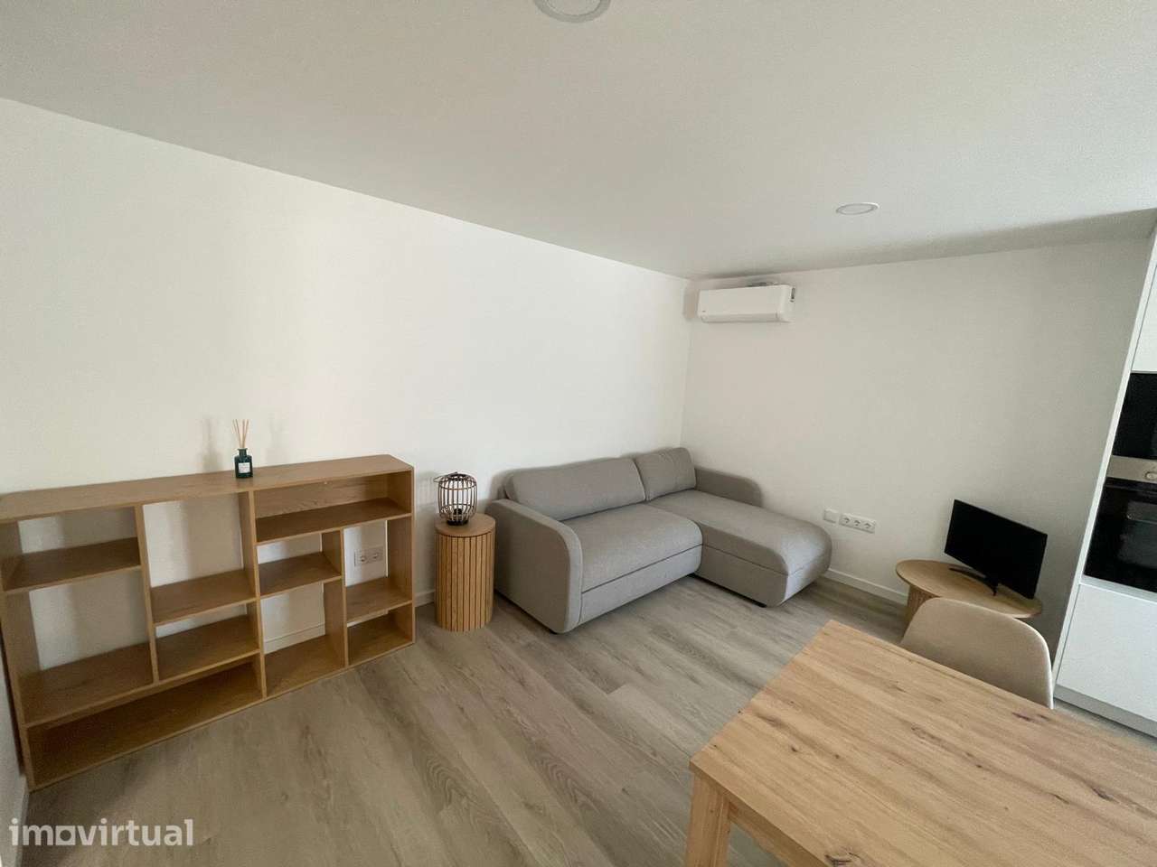 Casa T1 renovada, 3 min do Hospital - Grande imagem: 4/21