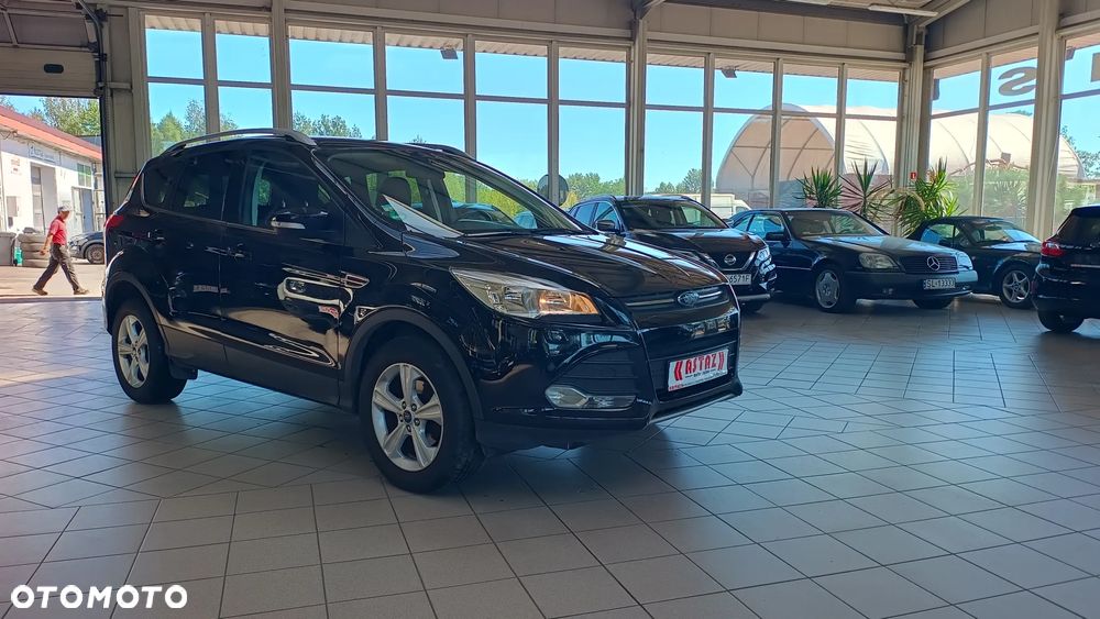 Ford Kuga - 12