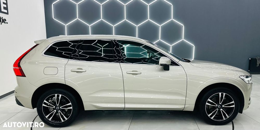 Volvo XC 60 D4 Geartronic Momentum Pro - 35