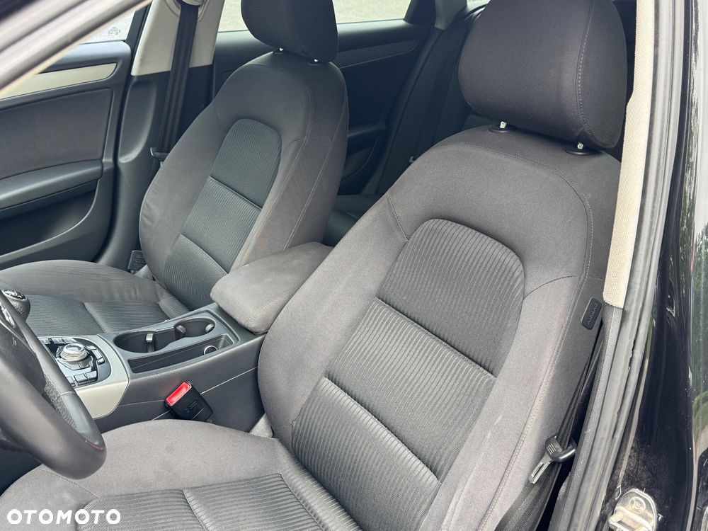 Audi A4 Avant 2.0 TDI e DPF Ambiente - 12