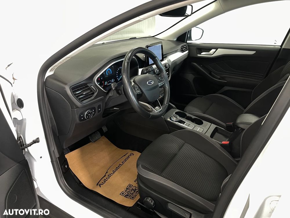 Ford Focus 1.0 EcoBoost Trend Edition - 6