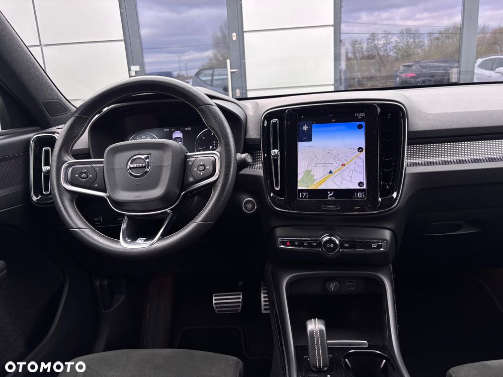 Volvo XC 40 D3 SCR Inscription - 16