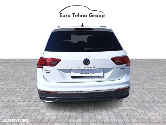 Volkswagen Tiguan 2.0 TDI 4Mot DSG Comfortline - 4