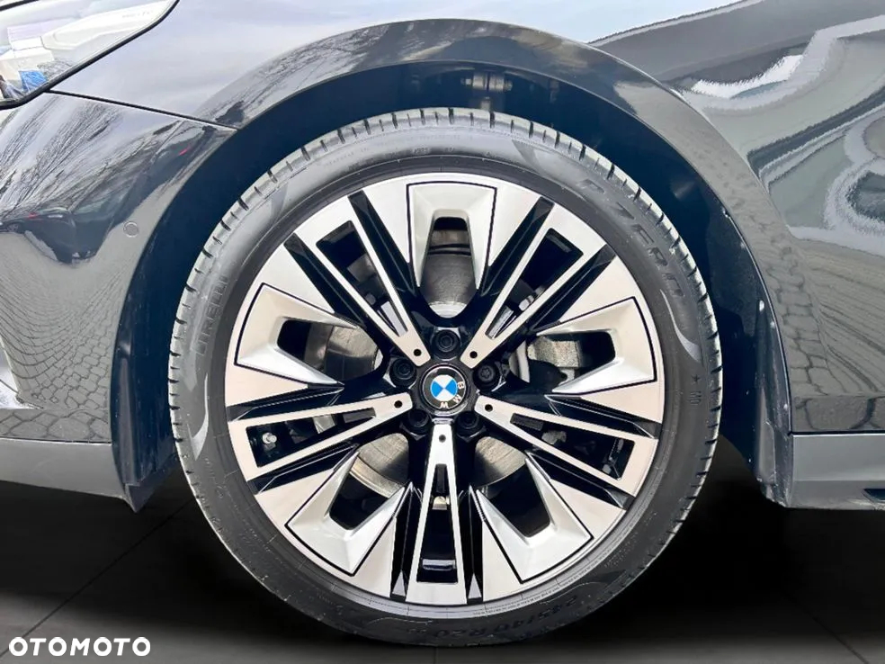 BMW Seria 5 - 10