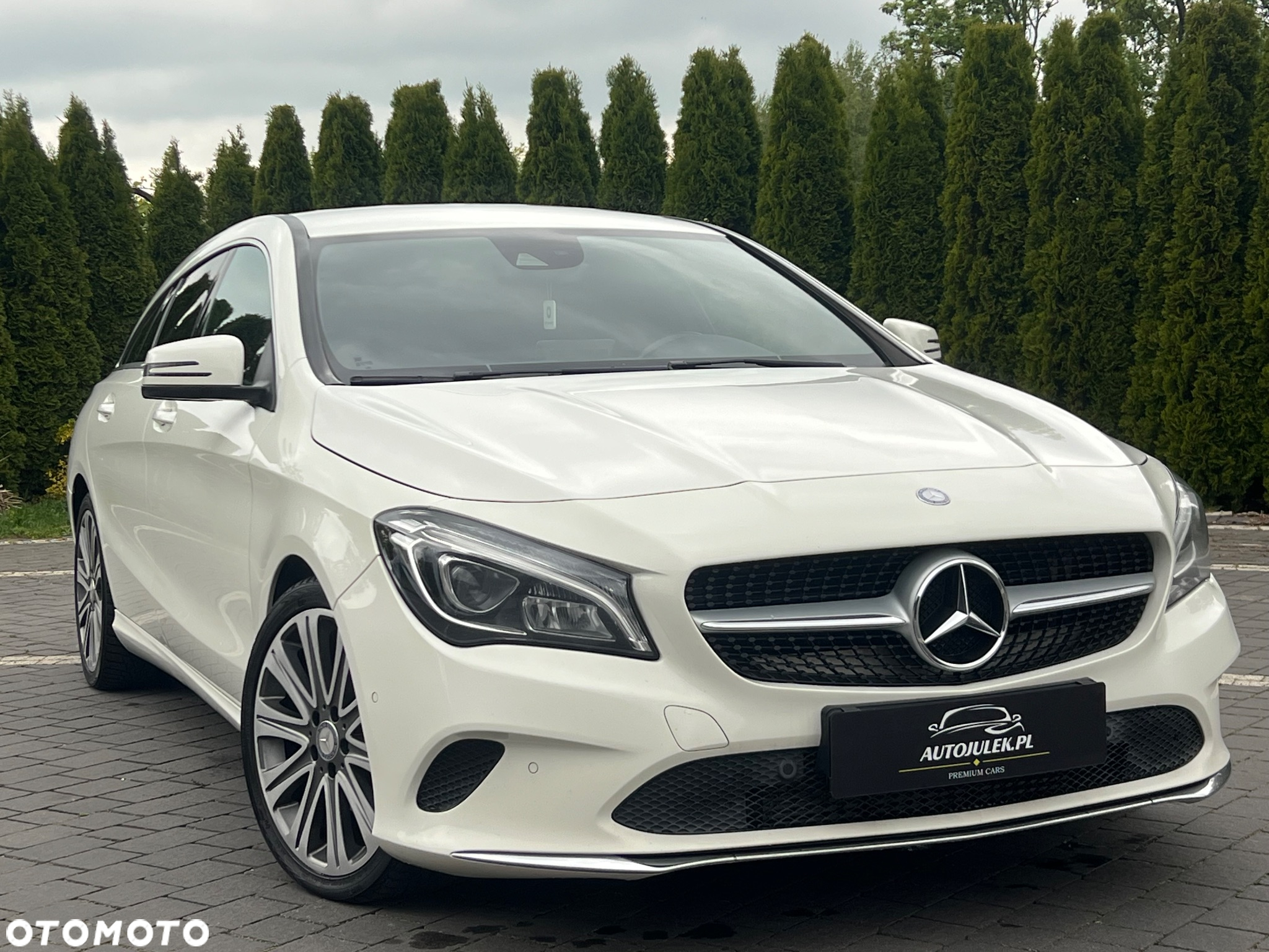 Mercedes-Benz CLA Shooting Brake 200 7G-DCT - 17
