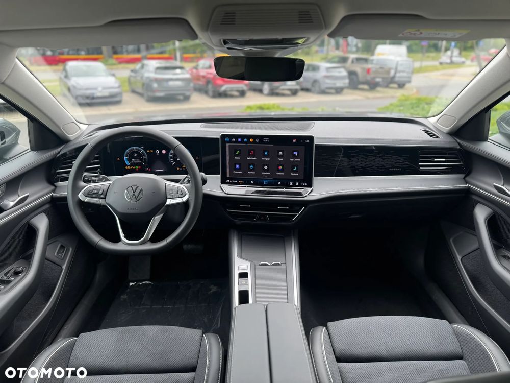 Volkswagen Passat Variant 2.0 TDI SCR Business Plus DSG - 27