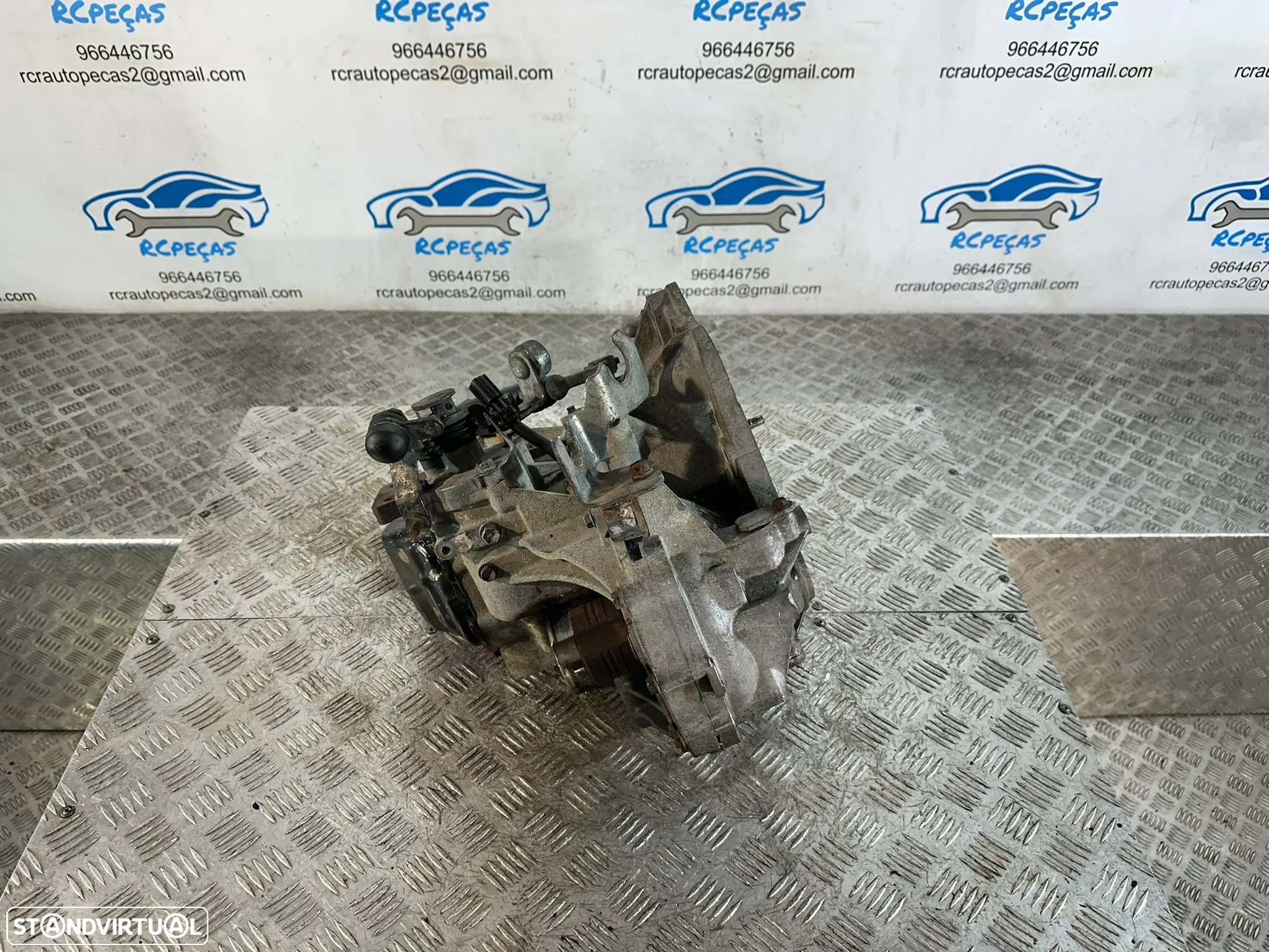 .Caixa 5 Velocidades Suzuki Swift 1.3i DDiS VVT ZN0 - M13A - 6