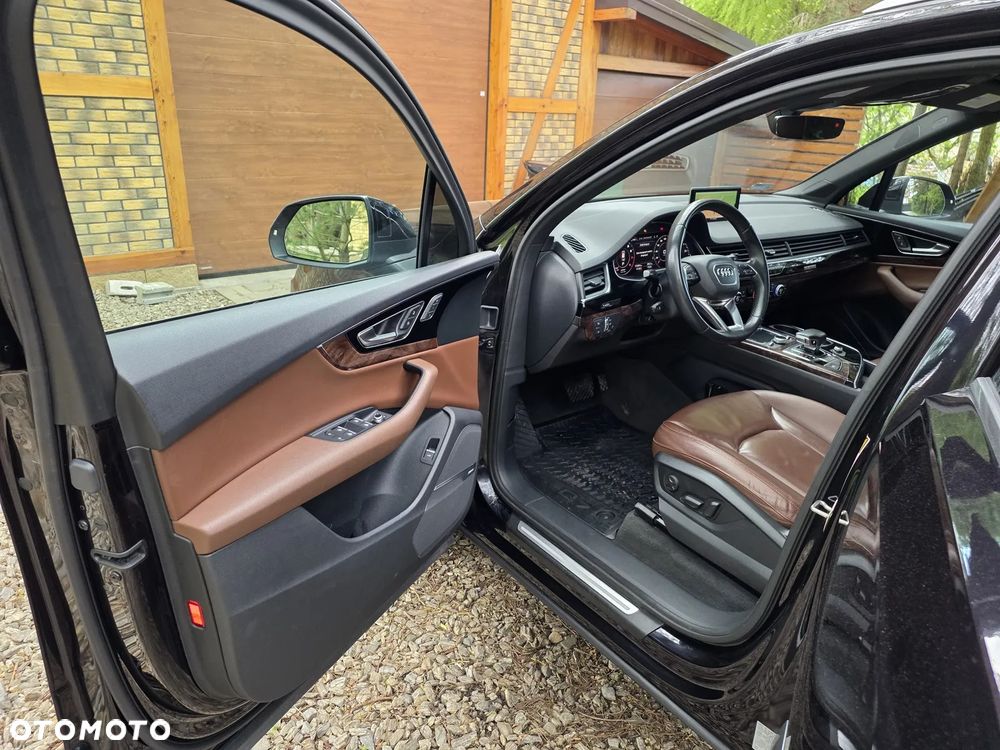 Audi Q7 3.0 TFSI Quattro Tiptronic - 19