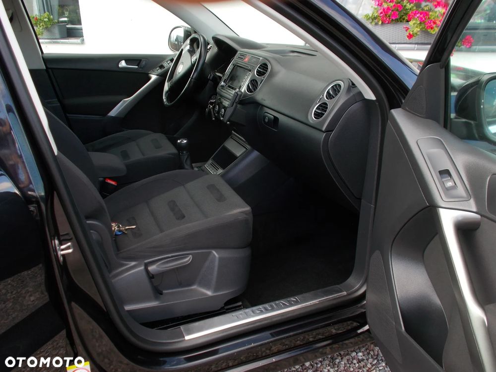 Volkswagen Tiguan 2.0 TDI Sport&Style - 6